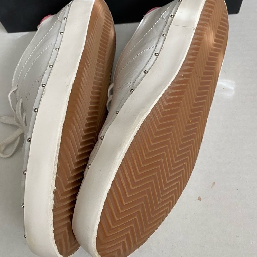 EUC Rebecca Minkoff Leather sneakers. Size 9.5 Original Box - Picture 12 of 16